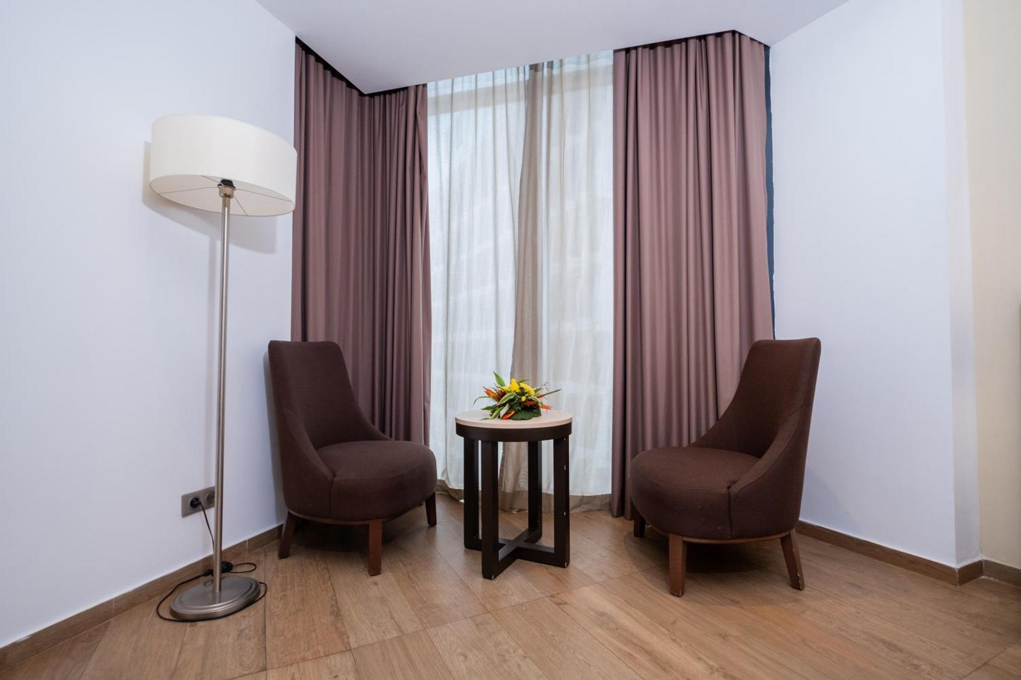 Azalai Hotel Αμπιτζάν Εξωτερικό φωτογραφία