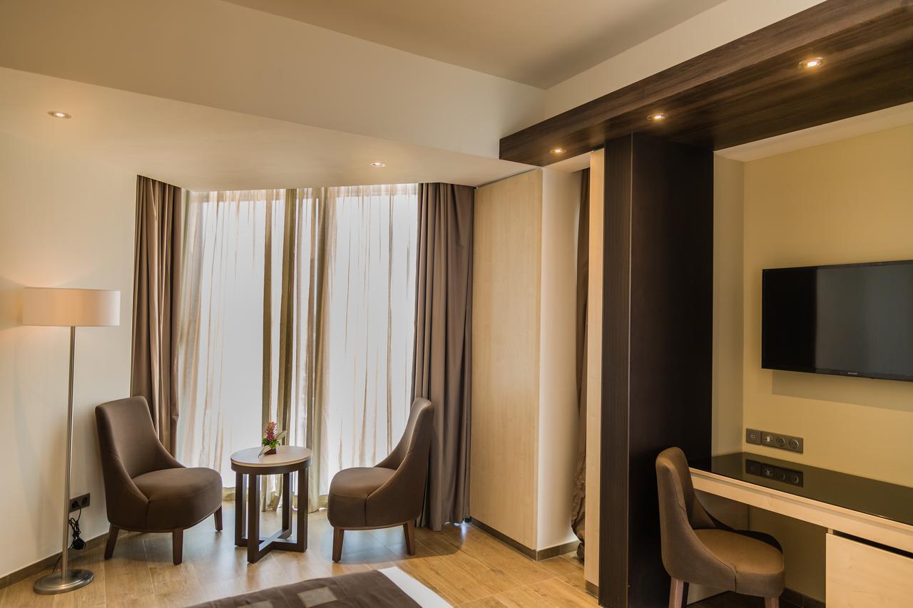 Azalai Hotel Αμπιτζάν Εξωτερικό φωτογραφία